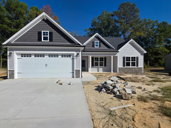109 Hawthorne St, Louisburg, NC 27549