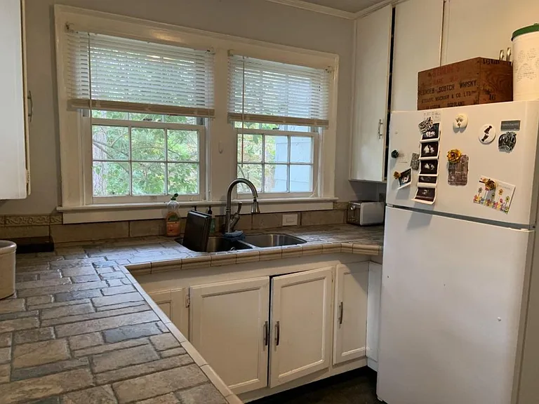 1004 Pine Hill Rd — Photo 10