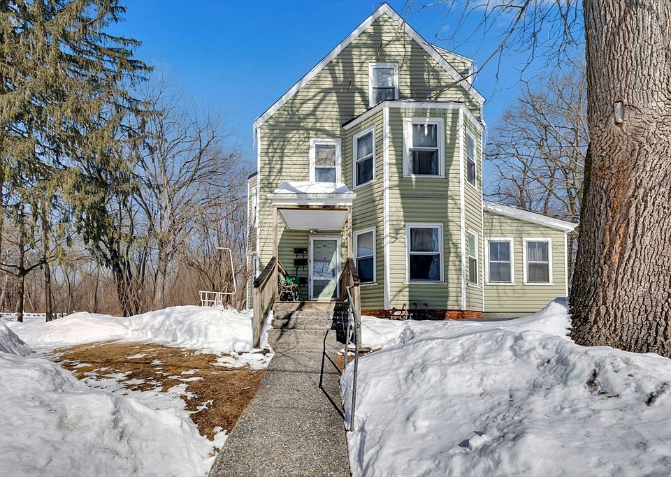 1st image of 8 Lincoln Ave