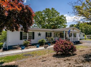 1271 Union Church Rd, Churchville, VA 24421