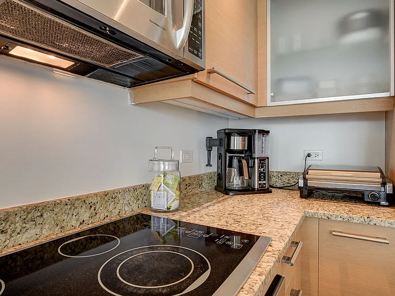 222 Karen Ave #4101 — Photo 13