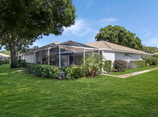 5701 Red Oak Ct, Palm Beach Gardens, FL 33410