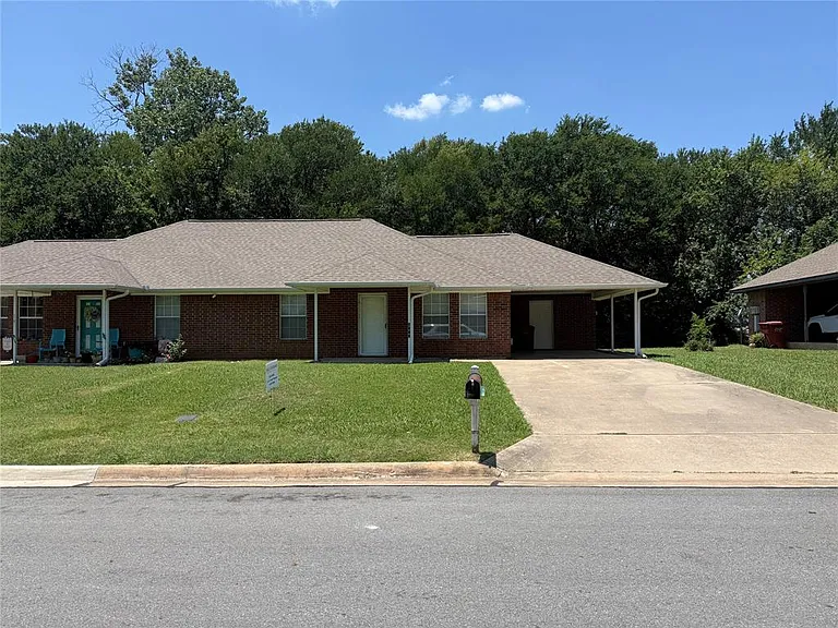2189 Island Byu — Photo 13