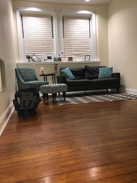 1st image of 1133 N California Ave #1R