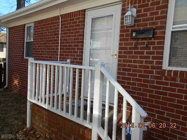 1st image of 1324 E Balview Ave