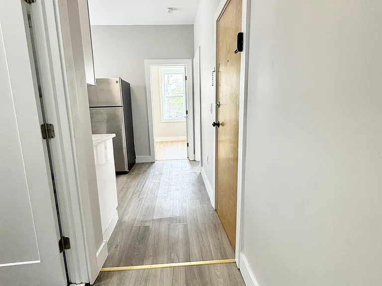 108 60th St #7B — Photo 7