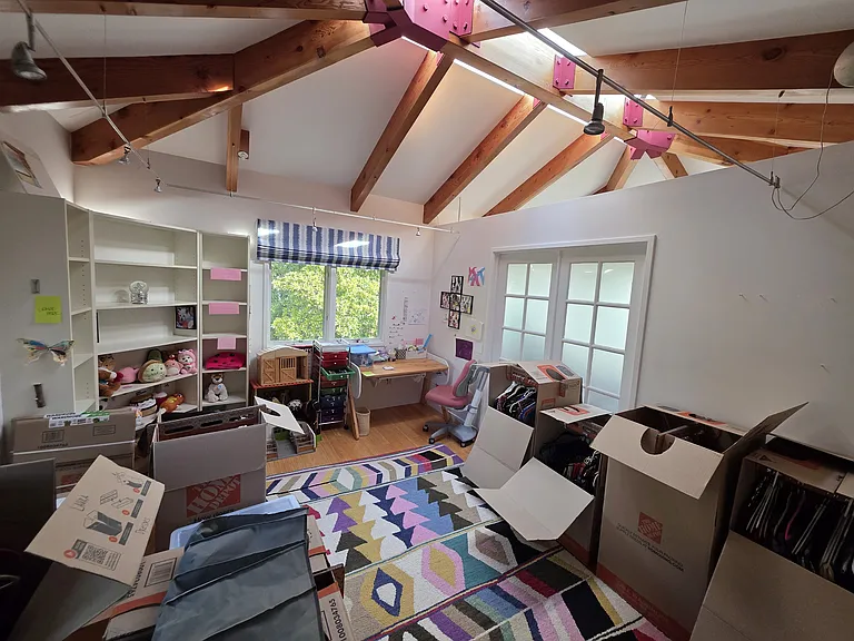 118 Hacienda Dr — Photo 16