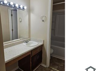 3214 Pine Tree Trl, Atlanta, GA 30349