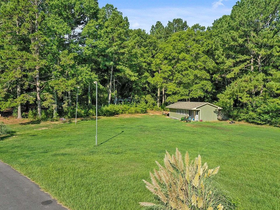 1st image of 25 Carriage Cir #4