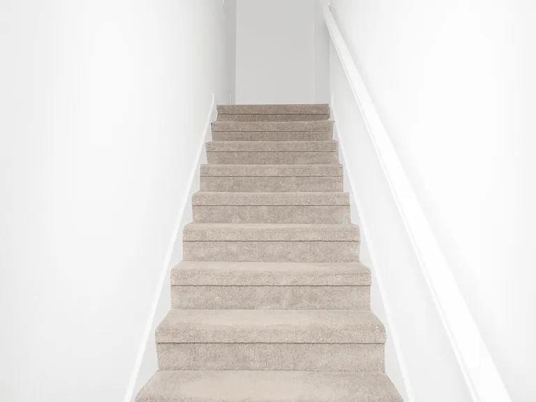 348 Rosemont Dr — Photo 21