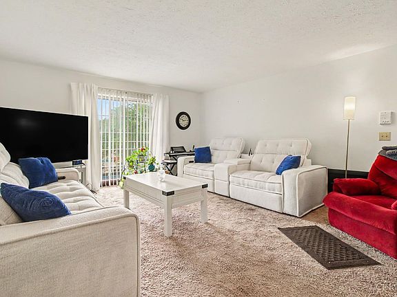 4th image of 5769 Cheviot Rd APT 2D