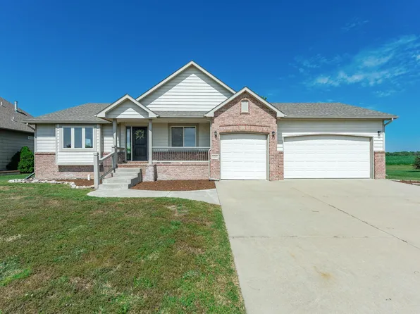 628 Autumn Glen Pkwy, Newton, KS 67114