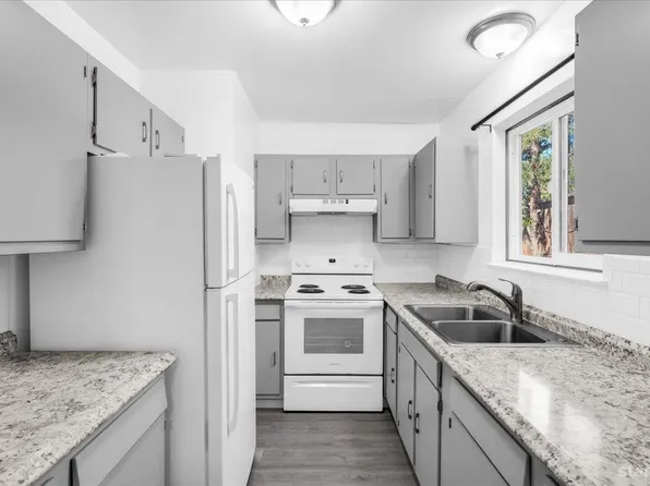3685 Tamarack Ave, South Lake Tahoe, CA 96150