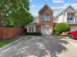 2453 Southcourt Cir, Irving, TX 75038