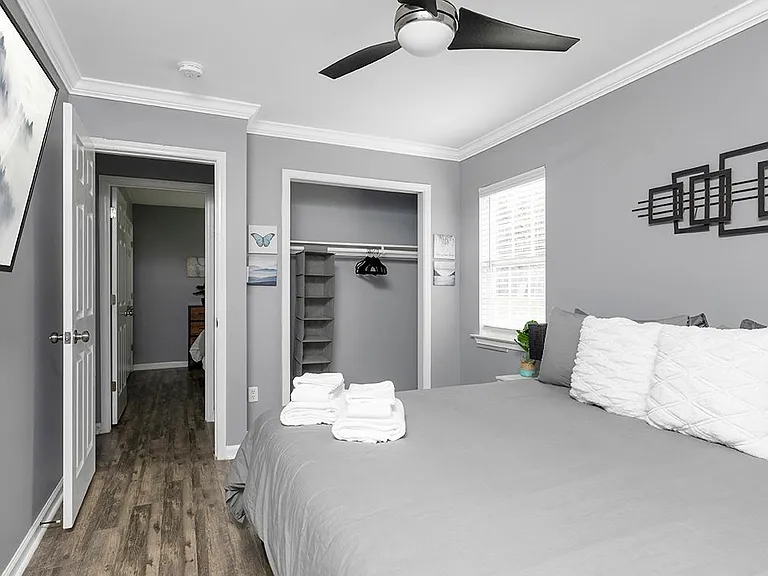 1702 Maribel Ave — Photo 7