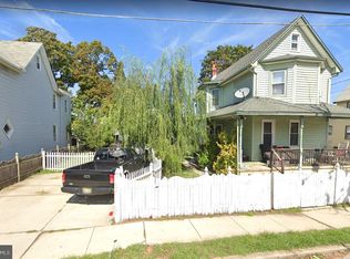 135 Poplar Ave, Westville, NJ 08093