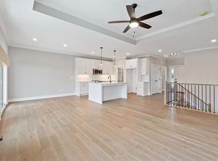25069 W 94th Ter, Lenexa, KS 66227