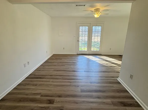 427 Mount Pelia Rd #3, Martin, TN 38237