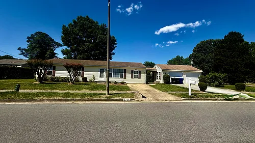 4701 Hook Ln Photo 1