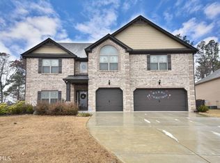 1696 Waterchase Dr, Dacula, GA 30019