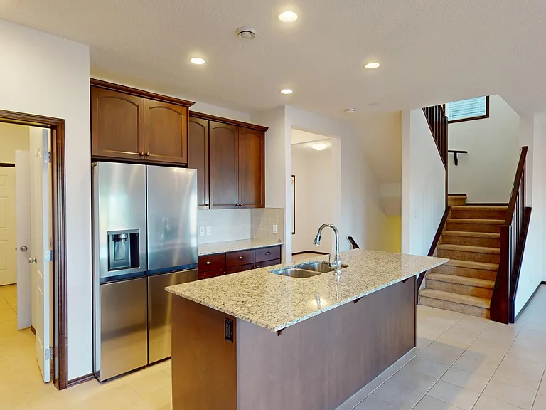 207 Auburn Glen Dr SE — Photo 8