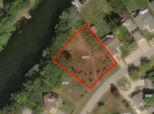 10680 Emerald Dr, Cement City, MI