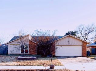 1502 W Gemini Rd, Edmond, OK 73003