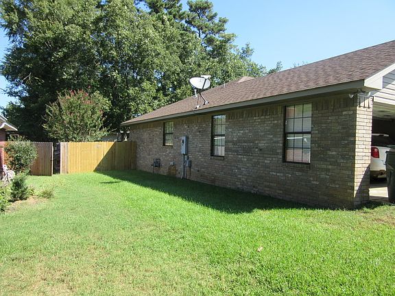 3rd image of 1307 Tall Timber Dr