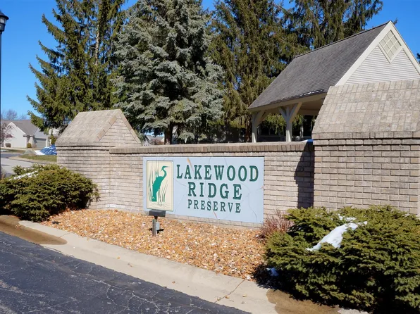 59 Wild Flower Way, Jackson, MI 49203