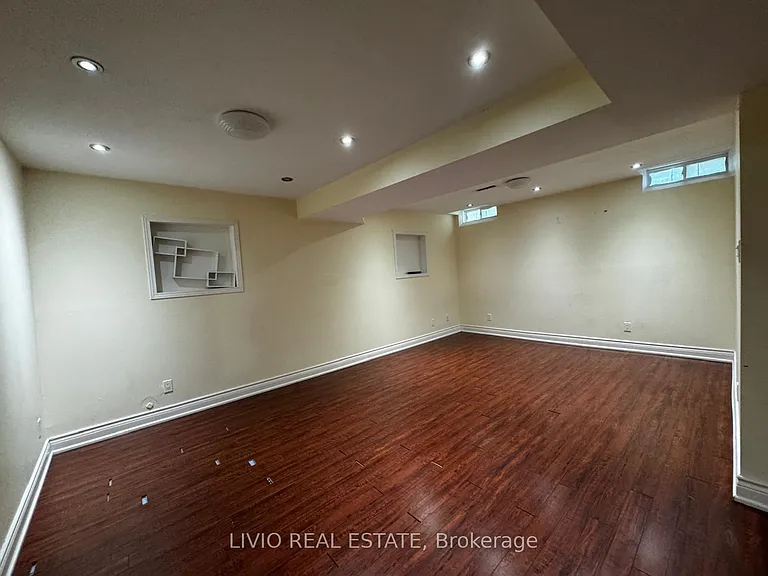 11A Seasons Dr — Photo 28