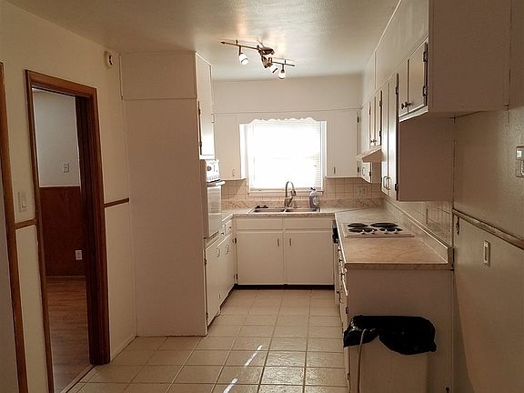 3rd image of 100 Calle Del Sol
