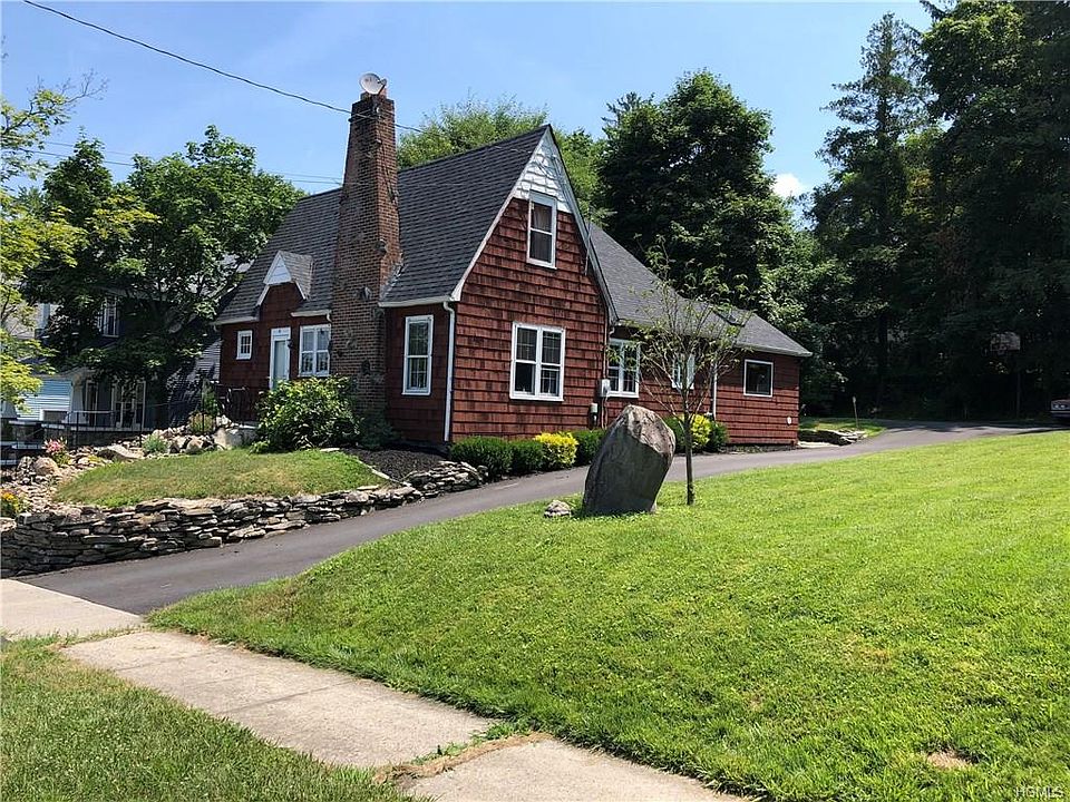 1st image of 48 Riverview St