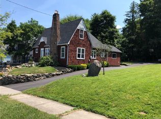 48 Riverview St, Walden, NY 12586