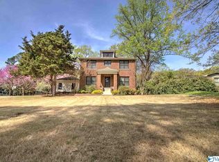 109 Grove Ln, Athens, AL 35613