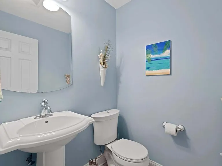 2205 S Bradford Dr — Photo 11