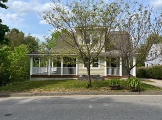 16 Tyson Rd, Worcester, MA 01606