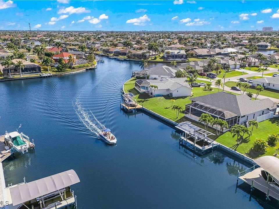【中古】 Comfie Vol.3 （2009 Summer） 2009 SW 45th Ter, Cape Coral, FL 33914 | MLS #2025026320 | Zillow