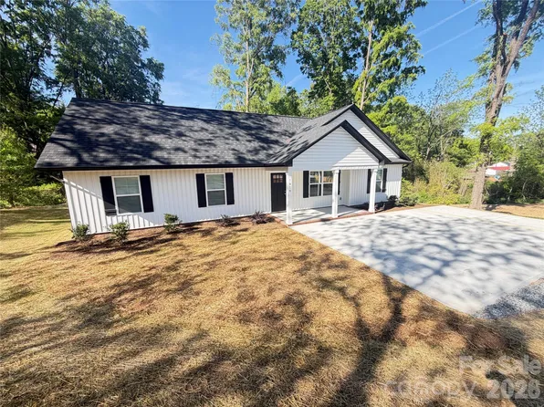 1019 E 10th St, Kannapolis, NC 28083