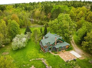 471 Niles Rd, Dickinson Center, NY 12930