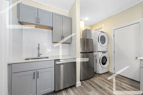 44 Brackett St #22 Photo 1