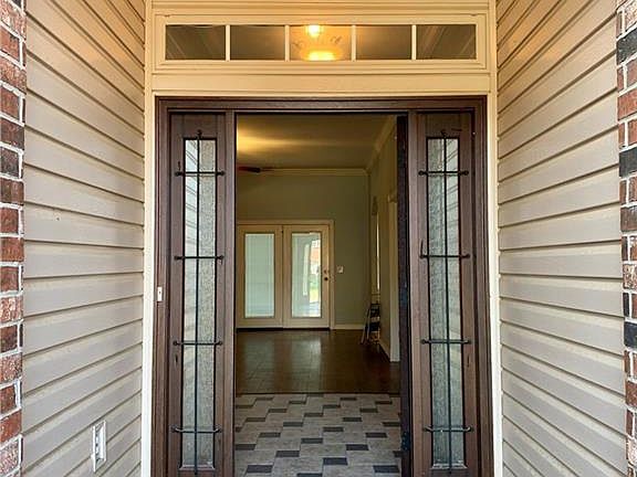 3rd image of 5711 W Stoney Creek Dr