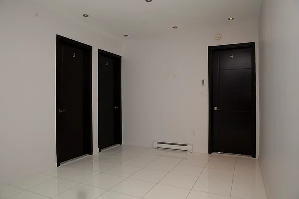 Rented by Blip LLC | media 10