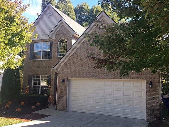5th image of 604 Havana Ct