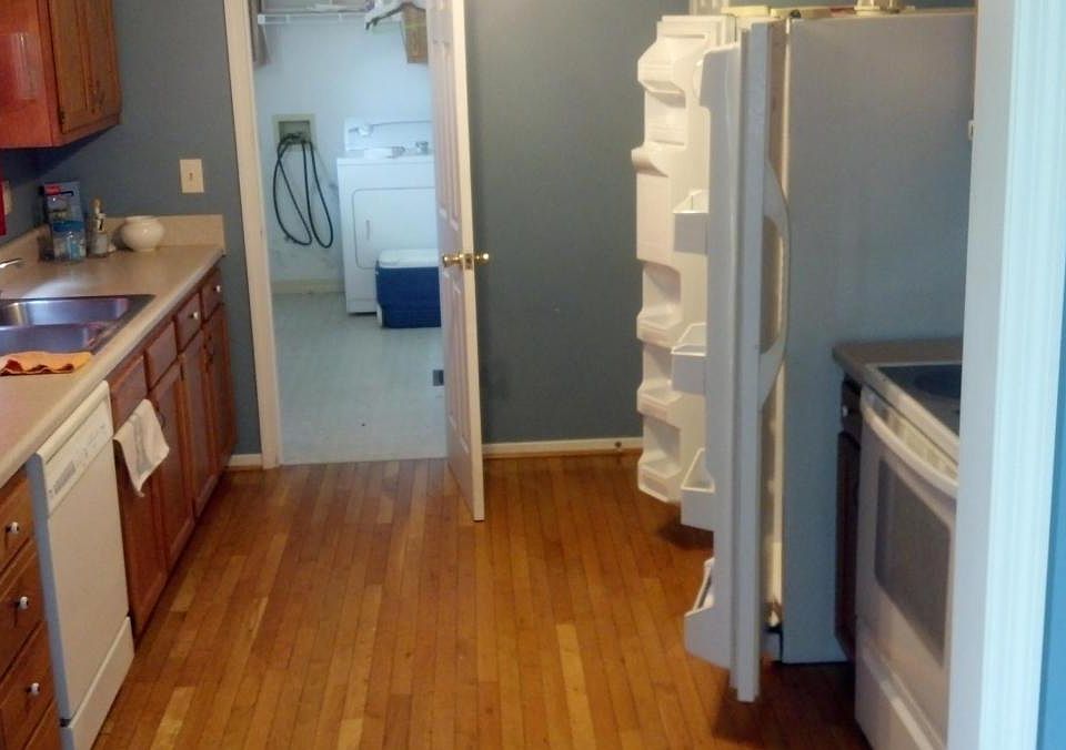 2nd image of 3849 Bartlett Dr