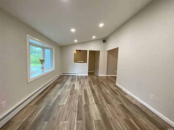 2nd image of 188 10th Ave