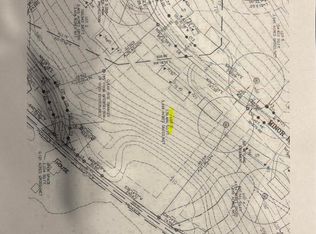 Highland Ave, Milford, PA 18337