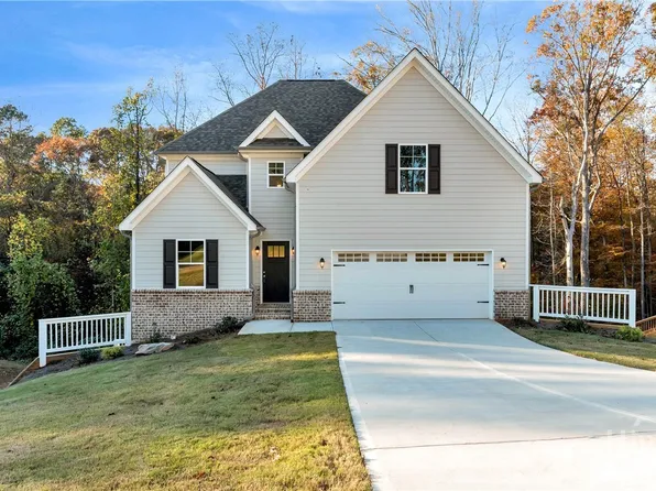 1088 Belmont Park Drive, Commerce, GA 30529