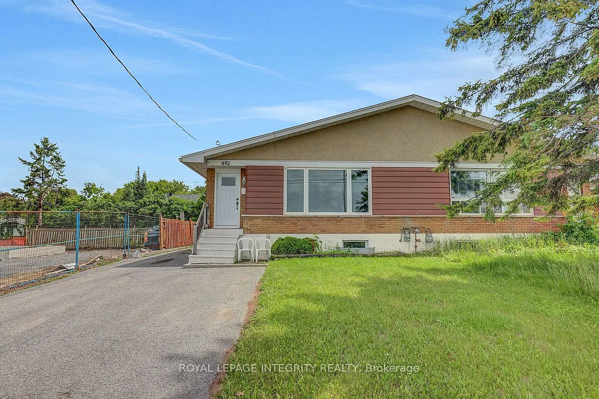 3 bed, $2,450 — Photo 1