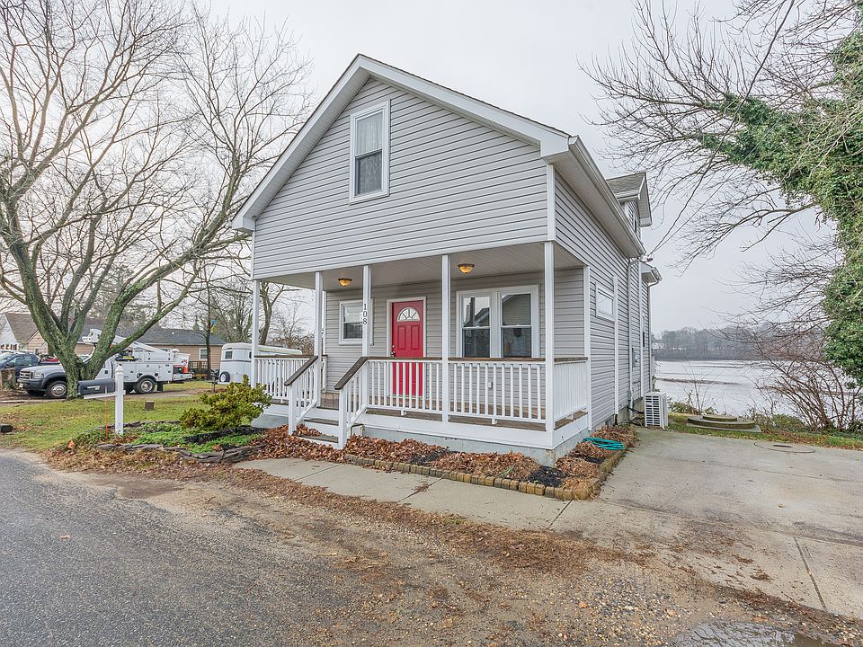1st image of 108 River Road Dr