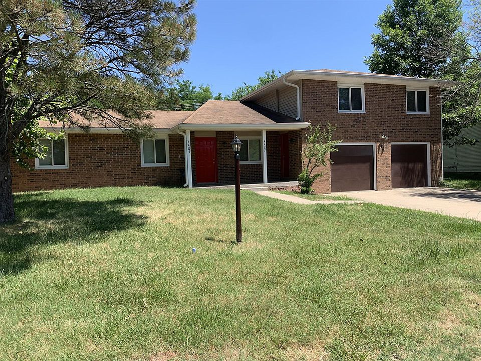 1st image of 4485-4487 E Santa Anna Dr